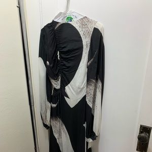 Black and white print maxi dress